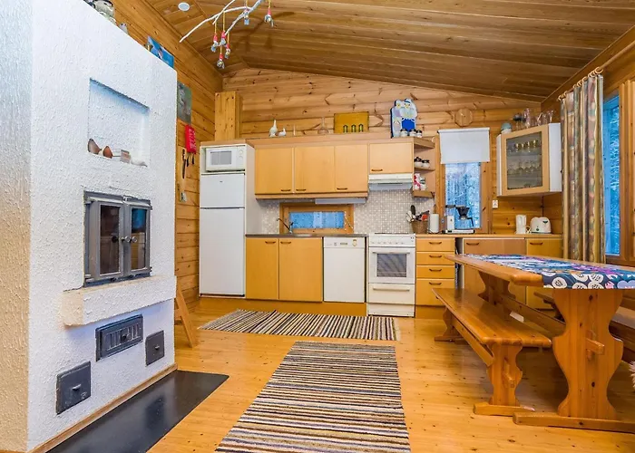 펜션 Pohjaskoti A By Interhome 루카